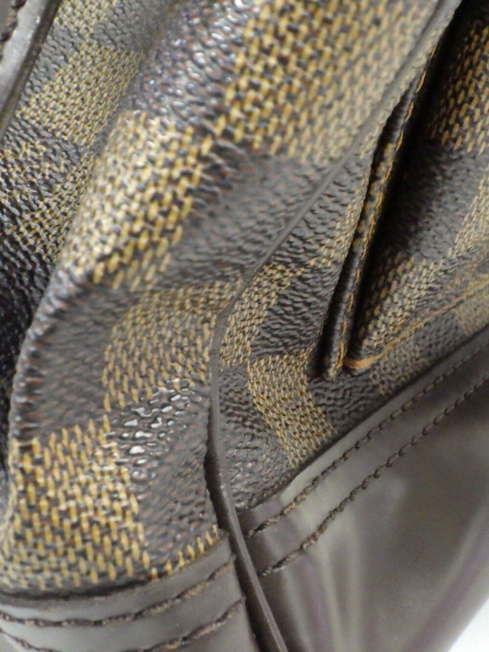 Louis Vuitton Damier Ebene Bag - Picture 10 of 11